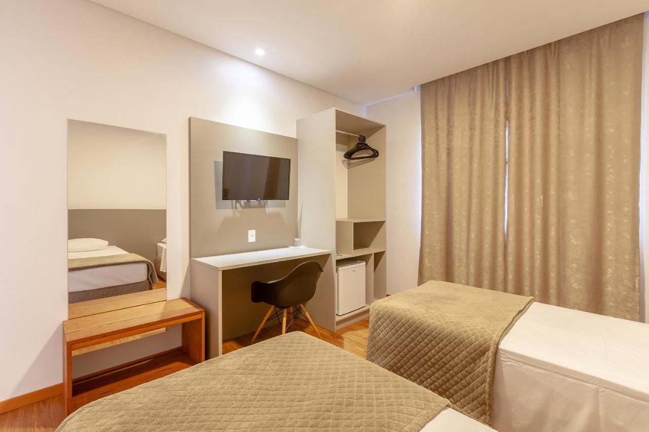 Tri Hotel São João Batista エクステリア 写真