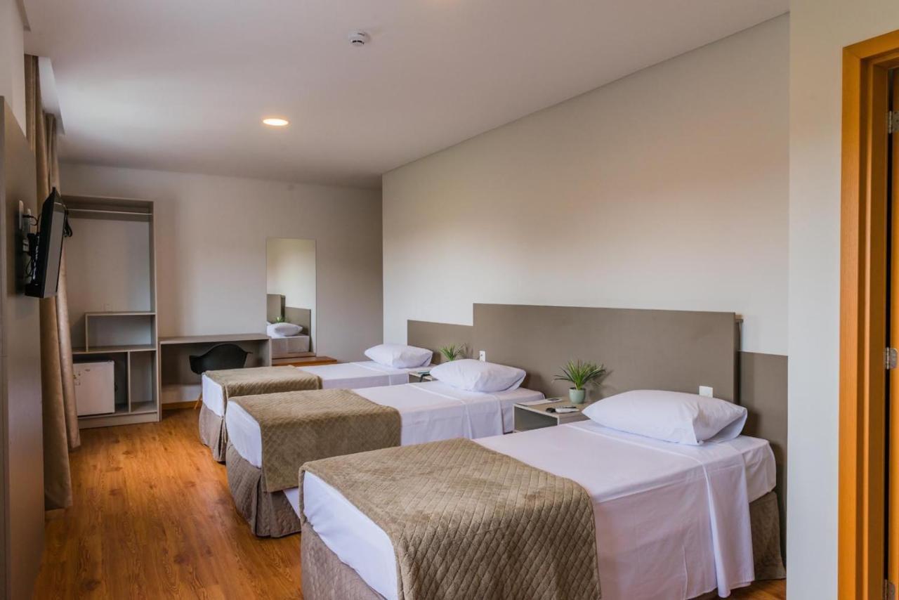 Tri Hotel São João Batista エクステリア 写真